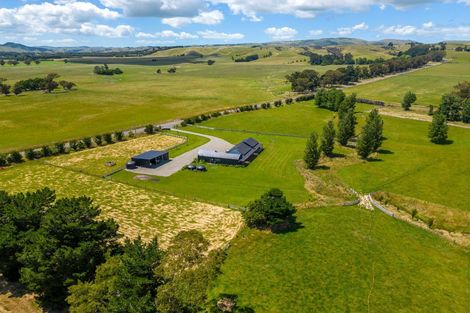 Photo of property in 146 White Rock Road, Martinborough, 5781