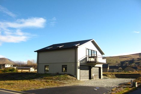 Photo of property in 19 Lochnagar Drive, Lake Hayes, Queenstown, 9304