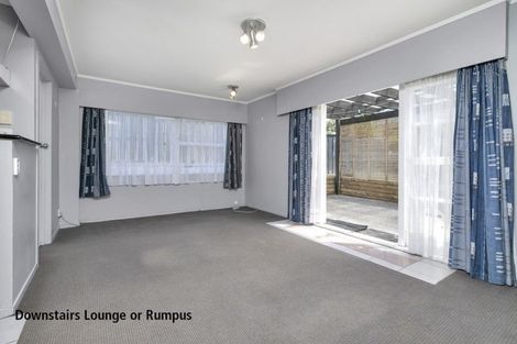 Photo of property in 1 Downing Street, Glenfield, Auckland, 0629