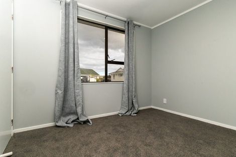 Photo of property in 2/10 Trimdon Street, Randwick Park, Auckland, 2105