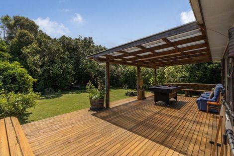 Photo of property in 5 Puriri Road, Waikanae, 5036