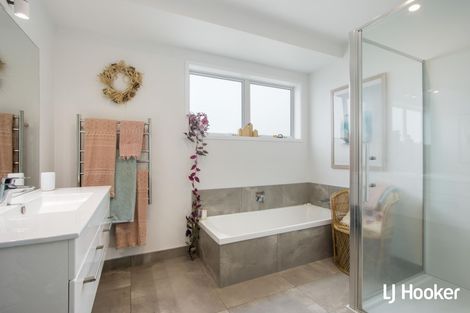 Photo of property in 26 Tohora View, Waihi Beach, 3611