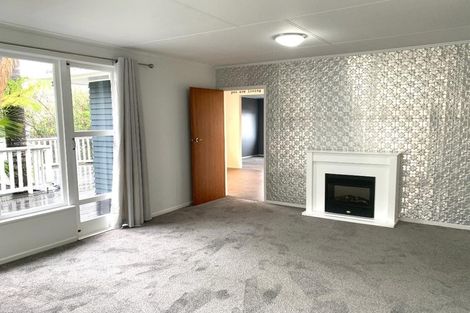 Photo of property in 19 Fairway Avenue, Red Beach, 0932