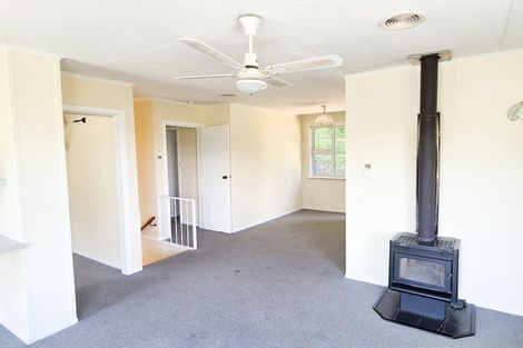 Photo of property in 14 Manor Drive, Stokes Valley, Lower Hutt, 5019