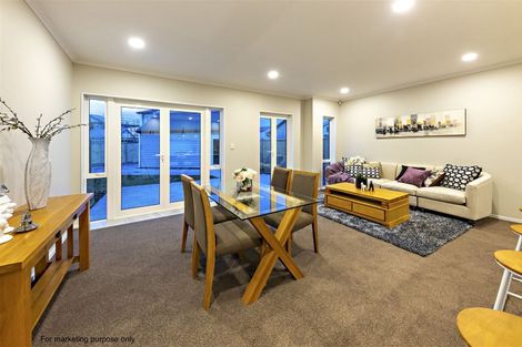 Photo of property in 8 Warbler Crescent, Papakura, 2110