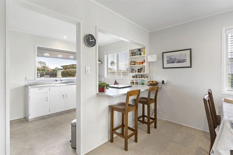 Photo of property in 1 Waterhouse Street, Masterton, 5810