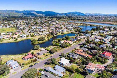 Photo of property in 175 Tutere Street, Waikanae Beach, Waikanae, 5036