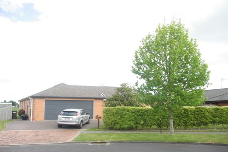 Photo of property in 11 Alba Place, Cambridge, 3434