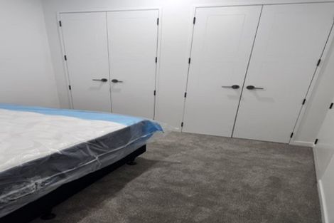 Photo of property in 2a Ballyalton Crescent, Flat Bush, Auckland, 2019