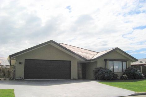 Photo of property in 19 Panckhurst Drive, Woodend, 7610