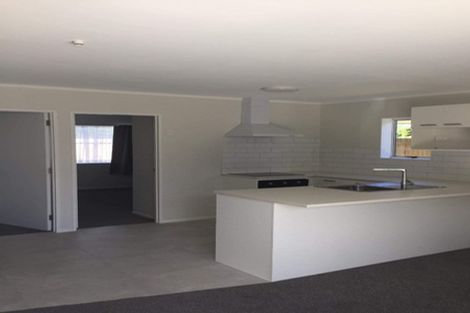 Photo of property in 6/1410 Hinemoa Street, Rotorua, 3010