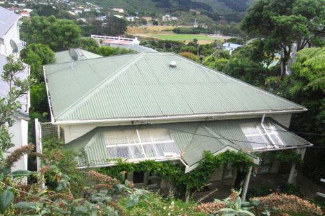 Photo of property in 109 Northland Road, Northland, Wellington, 6012