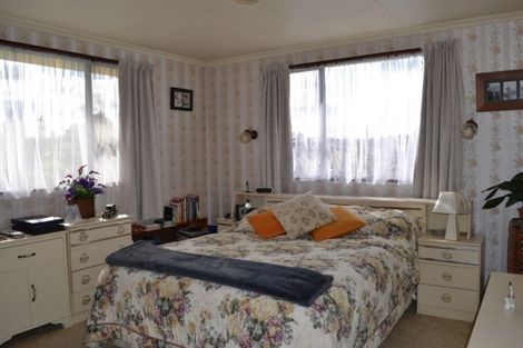Photo of property in 42 Jessop Street, South Hill, Oamaru, 9400