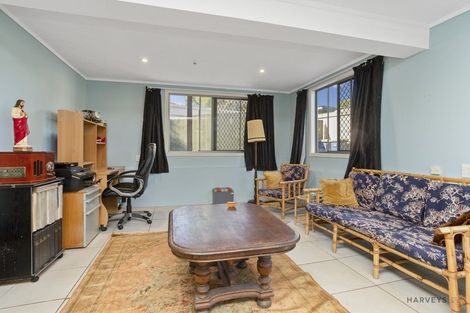 Photo of property in 42a Woodglen Road, Glen Eden, Auckland, 0602