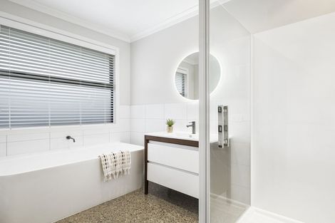 Photo of property in 52 Riccarton Road East, East Taieri, Mosgiel, 9024