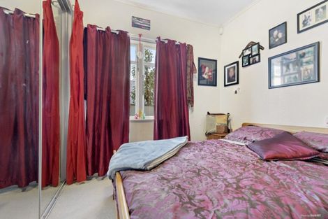 Photo of property in 78 Todman Street, Brooklyn, Wellington, 6021