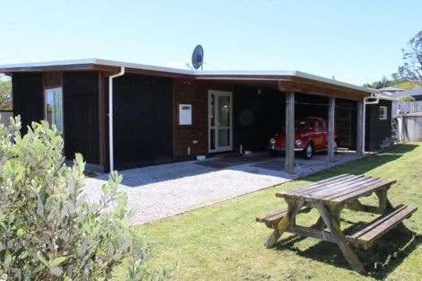 Photo of property in 12 Arapeta Place, Takaka, 7110