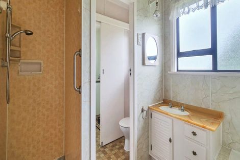 Photo of property in 2 Oaklea Avenue, Marton, 4710