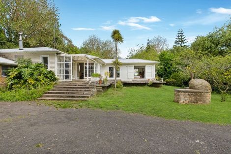 Photo of property in 611 Awhitu Road, Pollok, Waiuku, 2683