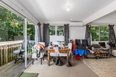 Photo of property in 6 Penryn Drive, Camborne, Porirua, 5026