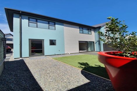 Photo of property in 6a Te Whiti Grove, Waterloo, Lower Hutt, 5011