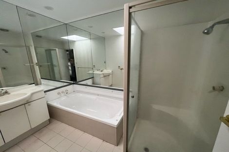 Photo of property in 76 Memorial Drive, Hamilton East, Hamilton, 3216