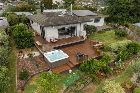 Photo of property in 381 Welcome Bay Road, Welcome Bay, Tauranga, 3112