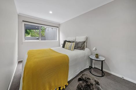 Photo of property in 19 Court Road, Tawa, Wellington, 5028