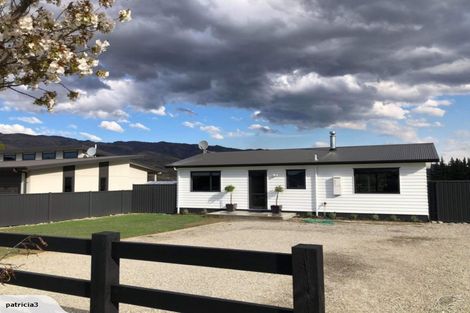 Photo of property in 46 Perriam Place, Mount Pisa, Cromwell, 9383