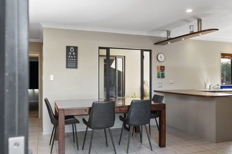 Photo of property in 37 Acacia Bay Road, Nukuhau, Taupo, 3330