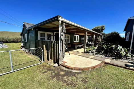 Photo of property in 12 Briscoe Street, Awakino, Mokau, 4376