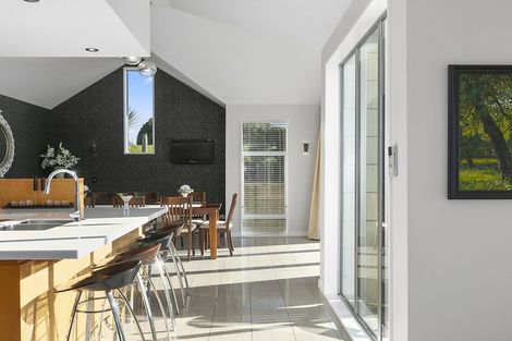 Photo of property in 11 Holyport Close, Fairfield, Dunedin, 9018