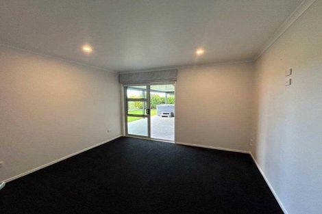 Photo of property in 30 Cupples Street, Papamoa Beach, Papamoa, 3118