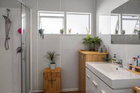 Photo of property in 34 Kamahi Avenue, Hawera, 4610