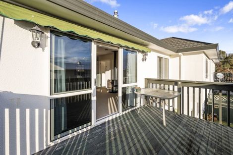 Photo of property in 2 Pipi Street, Two Mile Bay, Taupo, 3330