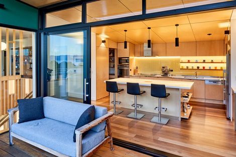 Photo of property in 4 Marama Terrace, Eastbourne, Lower Hutt, 5013