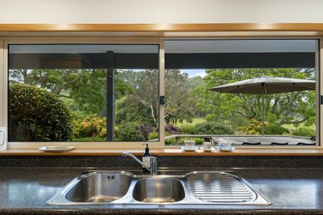 Photo of property in 64 Gatland Road, Opaheke, Papakura, 2113