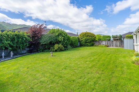 Photo of property in 81 Parata Street, Waikanae, 5036