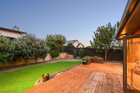 Photo of property in 14 Compton Grove, Huntington, Hamilton, 3210