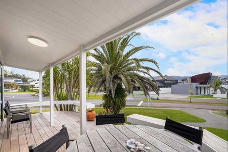Photo of property in 106 The Quay, Pauanui, Hikuai, 3579