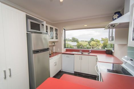 Photo of property in 32 Dampier Street, Oceanview, Timaru, 7910