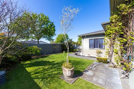 Photo of property in Heynes Place, 24 Heynes Place, Clive, 4102