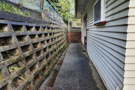 Photo of property in 11 Tindale Road, Greymouth, 7805