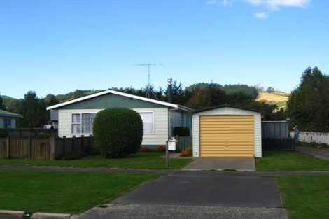 Photo of property in 124 Hagart-alexander Drive, Mosgiel, 9024