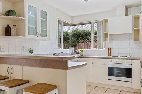 Photo of property in 4 Ashmore Lane, Strowan, Christchurch, 8052