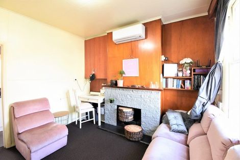 Photo of property in 16 Titan Street, North Dunedin, Dunedin, 9016
