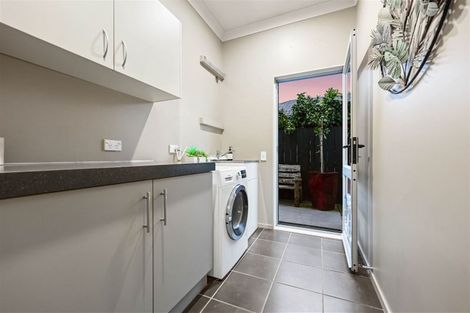 Photo of property in 94 Rototuna Road, Rototuna, Hamilton, 3210