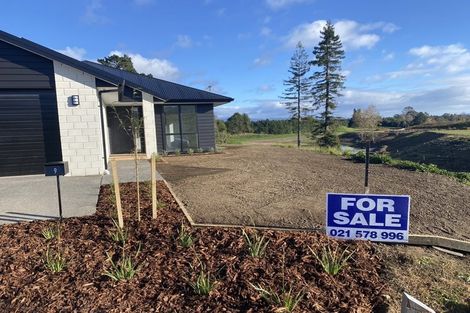 Photo of property in 9 Carriage Close, Omokoroa, 3114