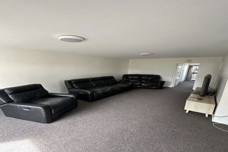 Photo of property in 2/218 Lincoln Road, Addington, Christchurch, 8024