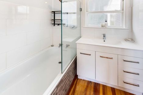 Photo of property in 9 Broadhead Avenue, Tawhero, Whanganui, 4501